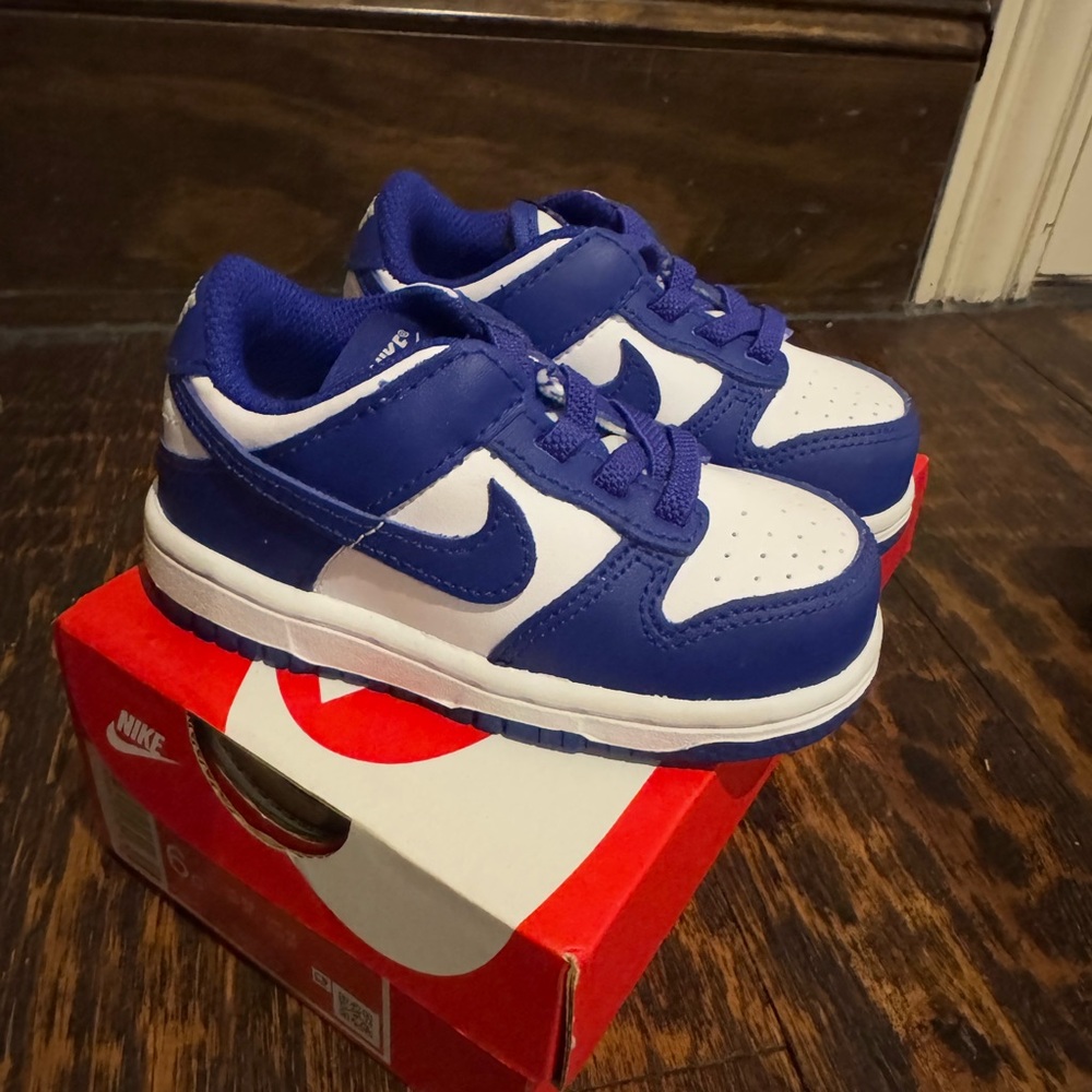 Baby/toddler Nike shoes